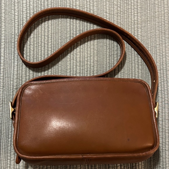 Vintage Coach East West "British Tan" Compartment Bag No. GOD 9164 - Picture 2 of 16